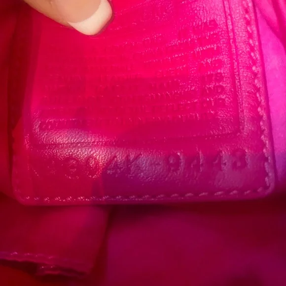 Coach Rabbit Fur Trimmed Pink Hobo Bag G04k-9443 - Picture 14 of 14